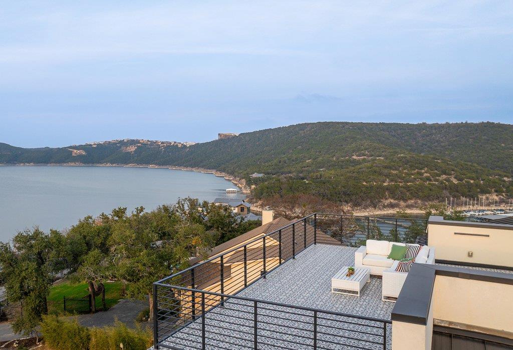 12885 Park Dr, Austin, TX 78732