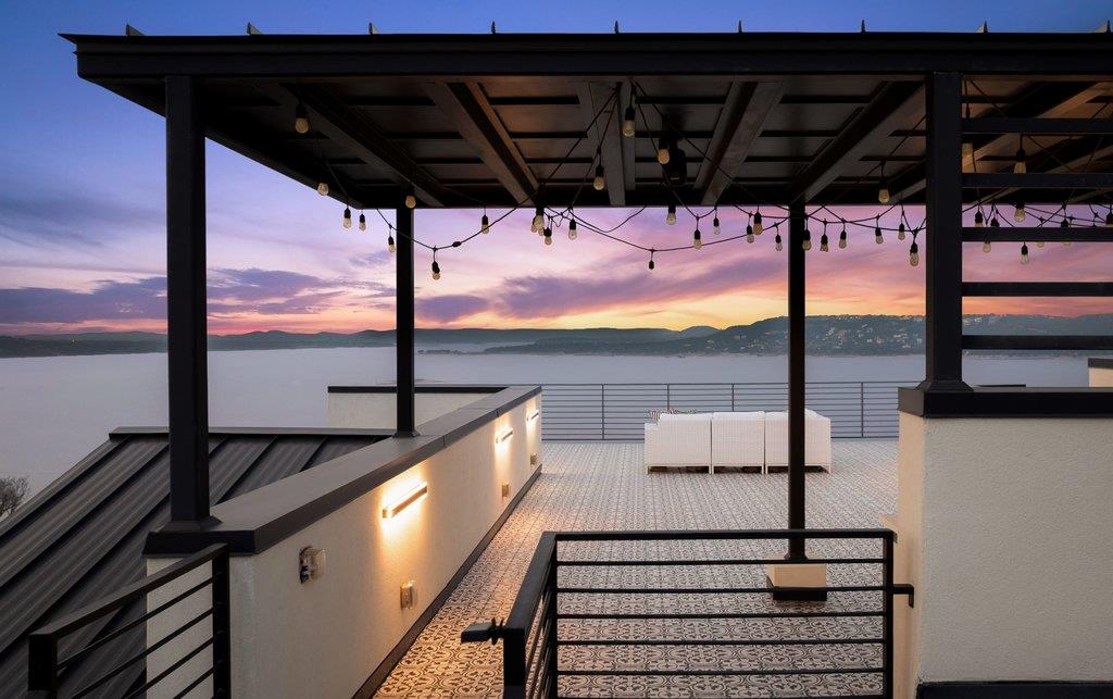 12885 Park Dr, Austin, TX 78732