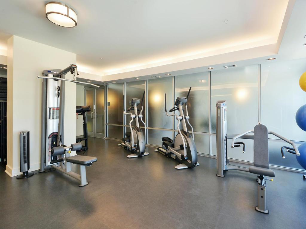 300 Bowie St # 2701, Austin, TX 78703