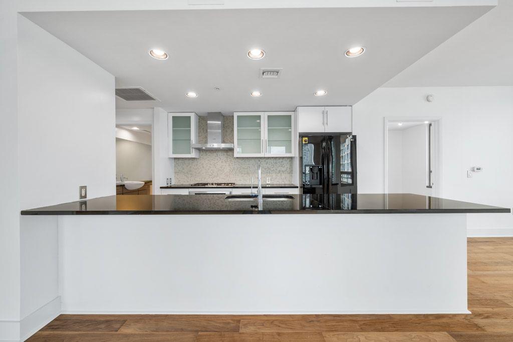 300 Bowie St # 2701, Austin, TX 78703