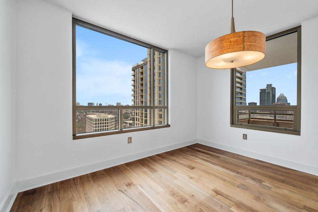 300 Bowie St # 2701, Austin, TX 78703