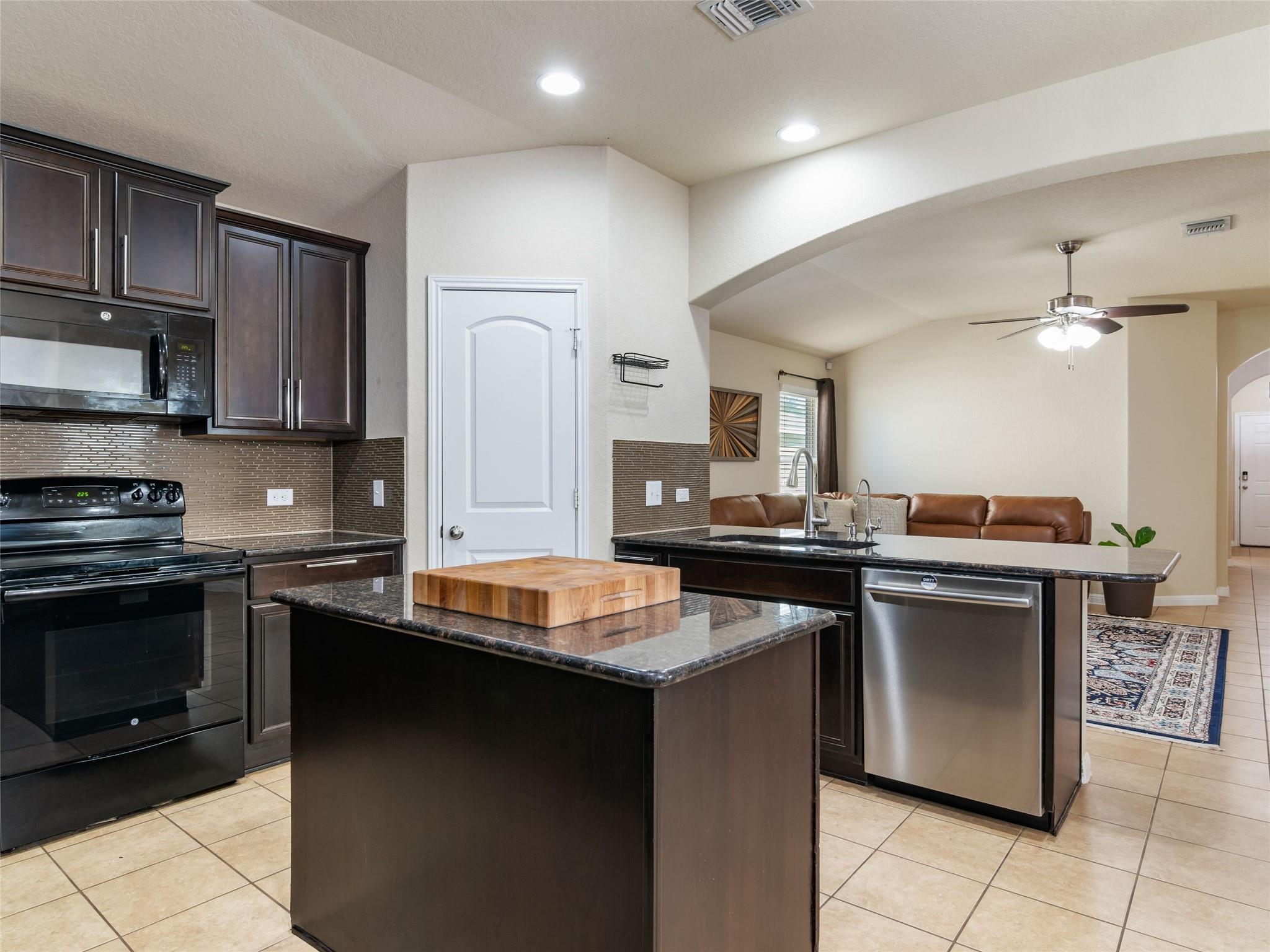 2231 Westover Loop, New Braunfels, TX 78130