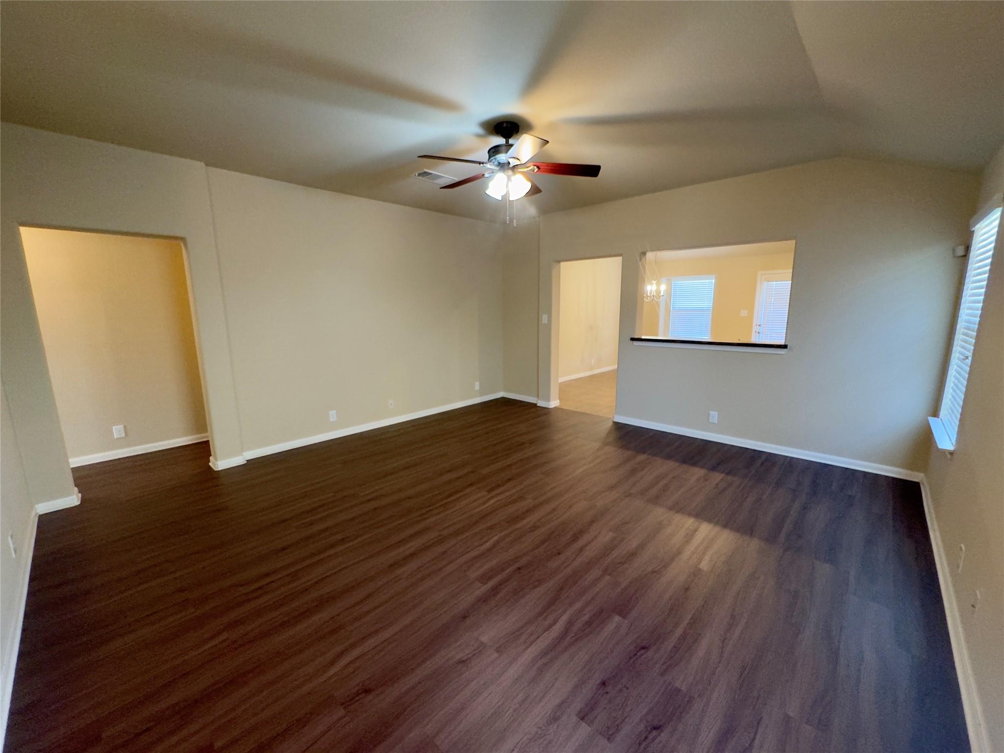 315 Wild Cat Dr, Bastrop, TX 78602