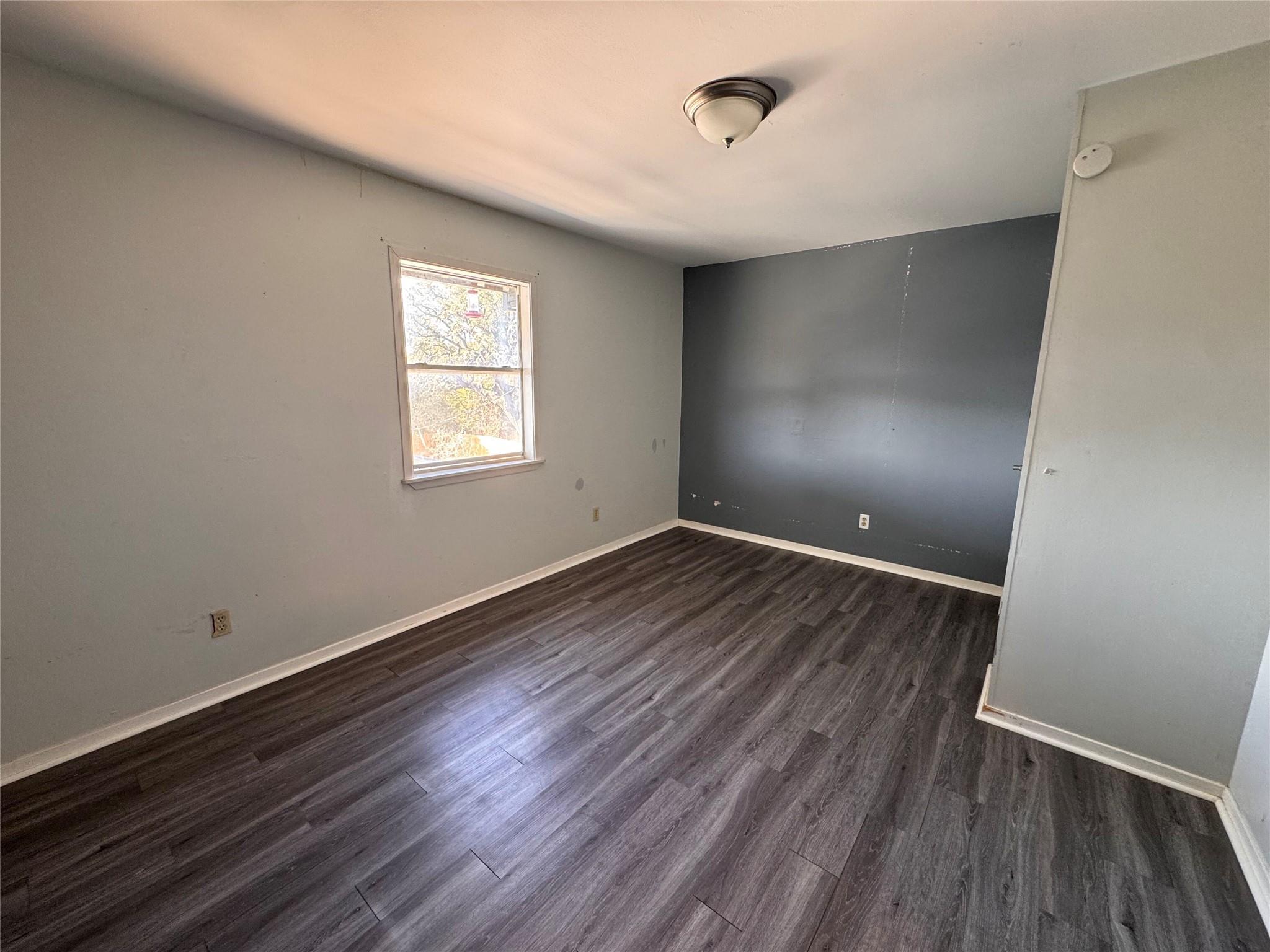 1050 FM 970 # C, Florence, TX 76527