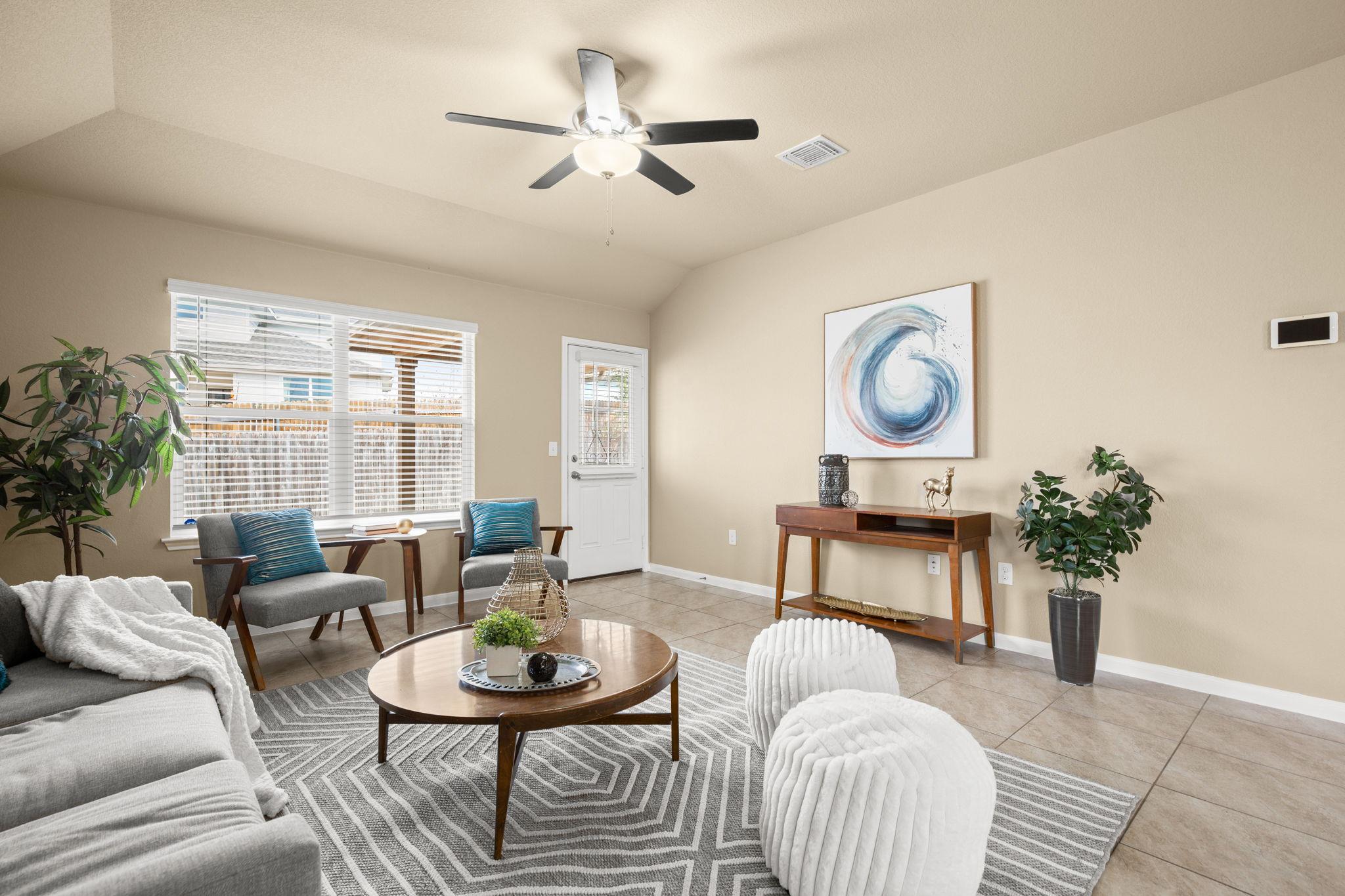 3100 Crystal Bend Dr, Pflugerville, TX 78660