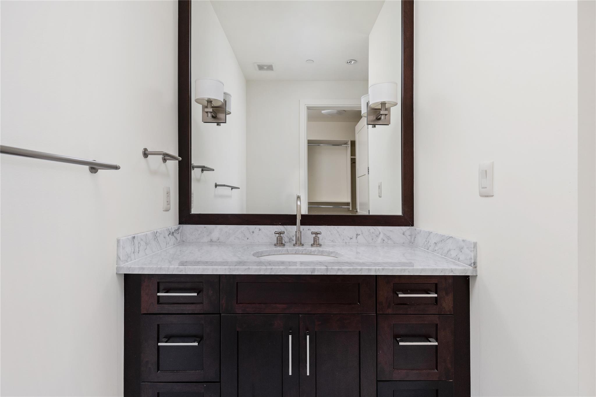 98 San Jacinto Blvd # 1502, Austin, TX 78701