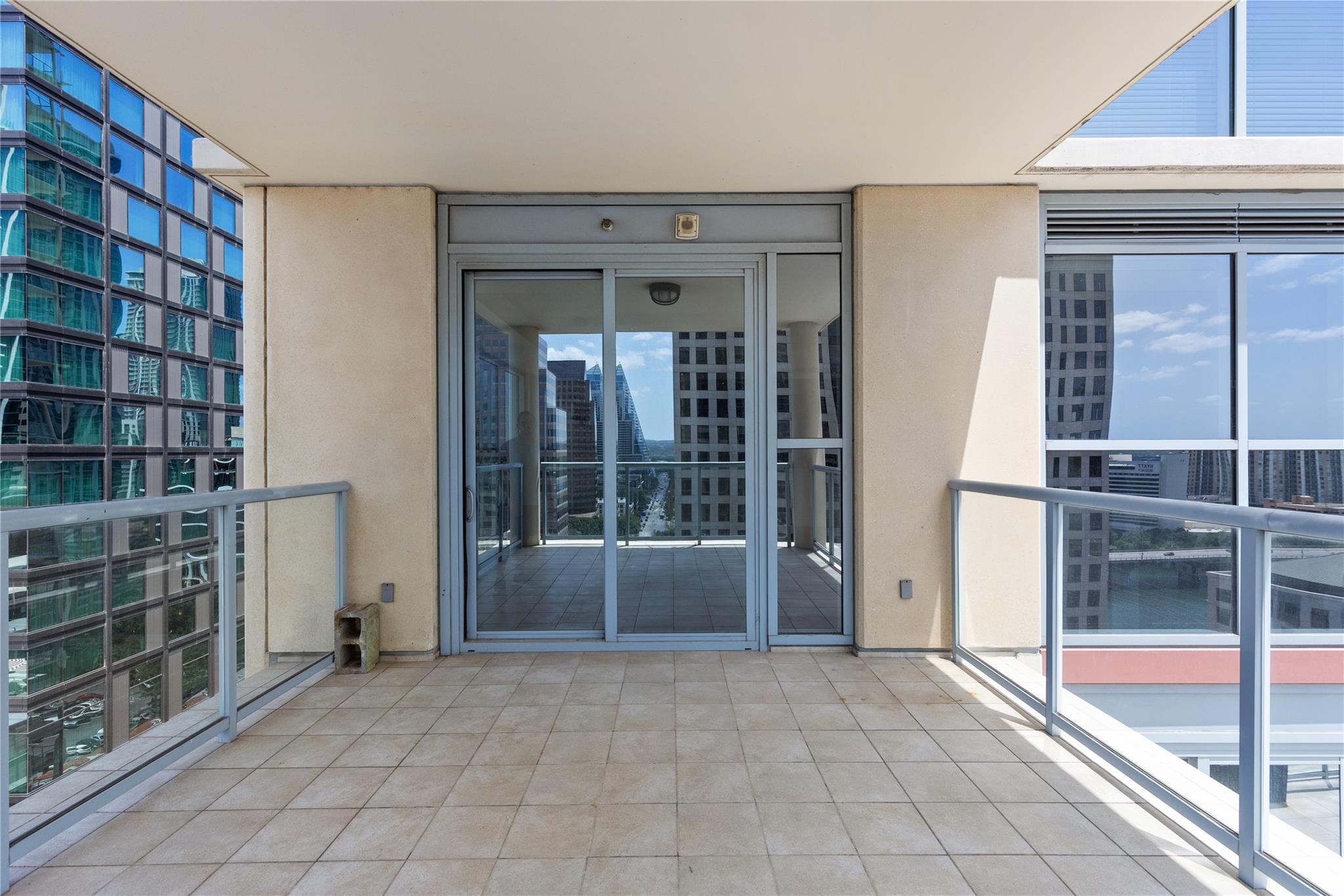 98 San Jacinto Blvd # 1502, Austin, TX 78701