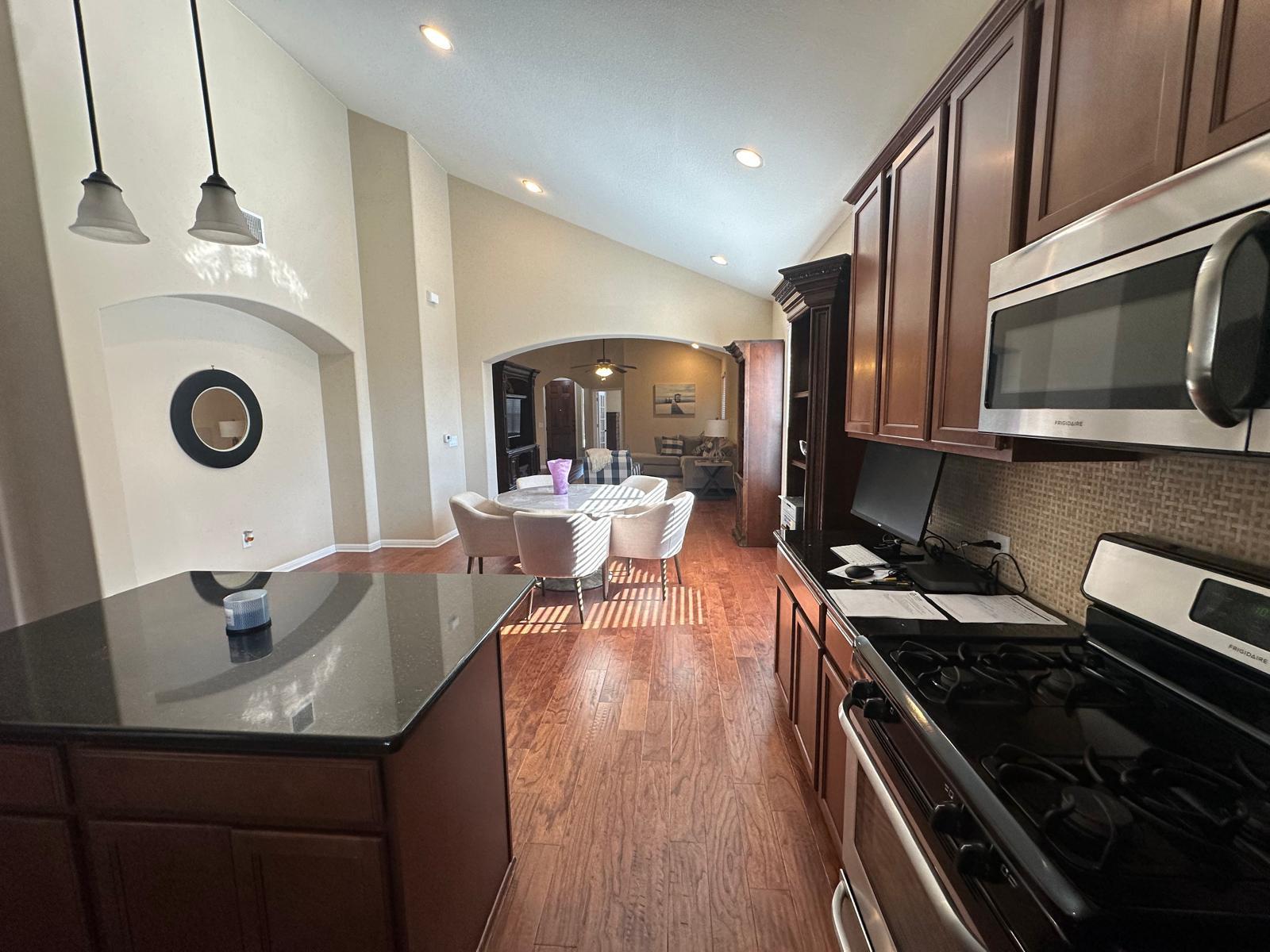 16213 Cantania Cv, Pflugerville, TX 78660