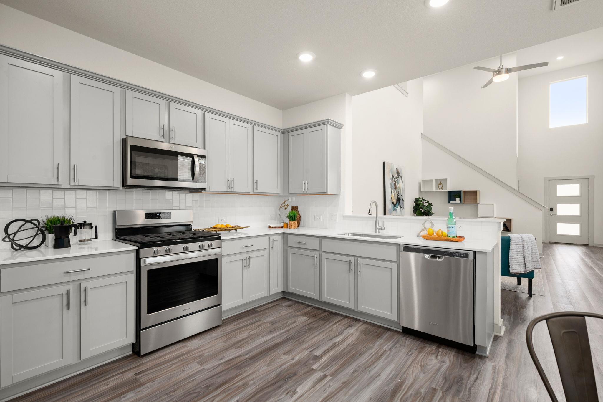 7412 Daves Landing Dr, Austin, TX 78724