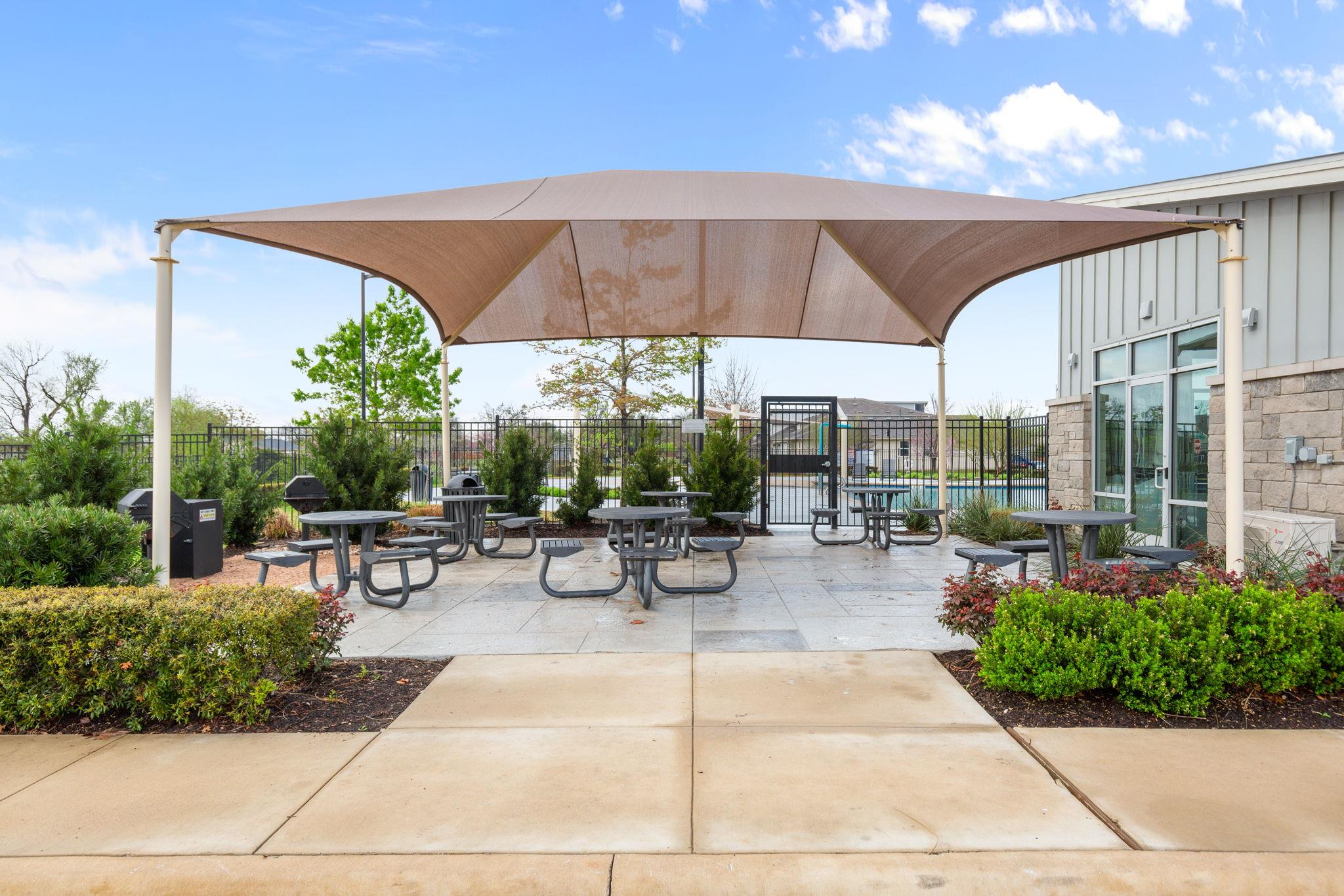 7412 Daves Landing Dr, Austin, TX 78724