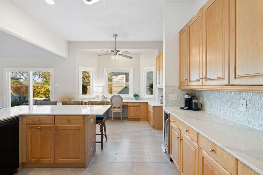 6659 Whitemarsh Valley Walk, Austin, TX 78746