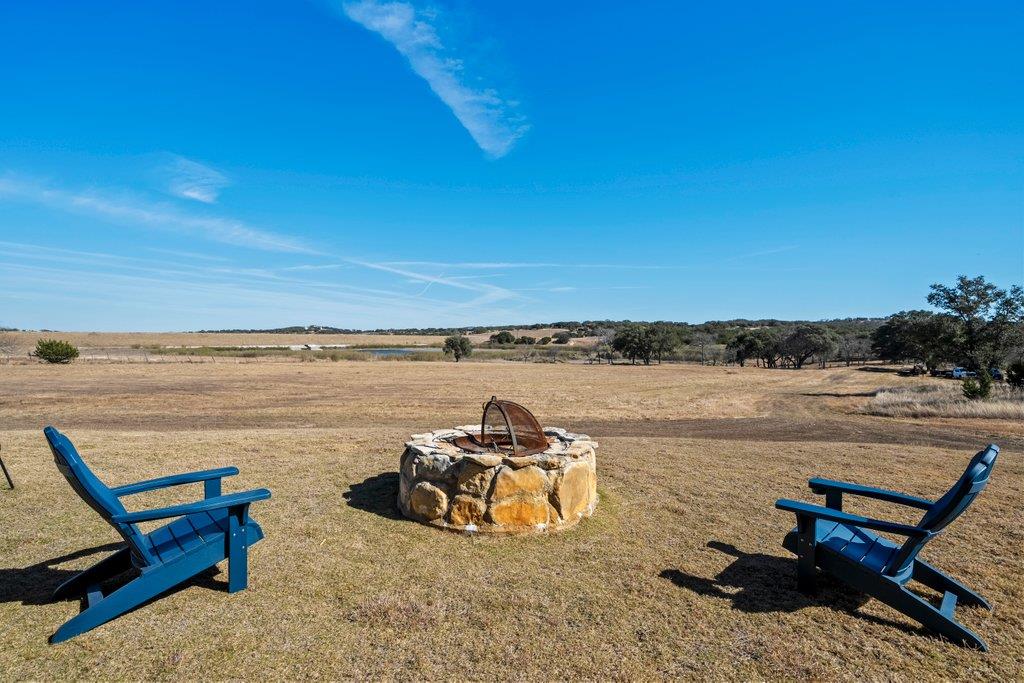 3259 Schumann Rd, Stonewall, TX 78671