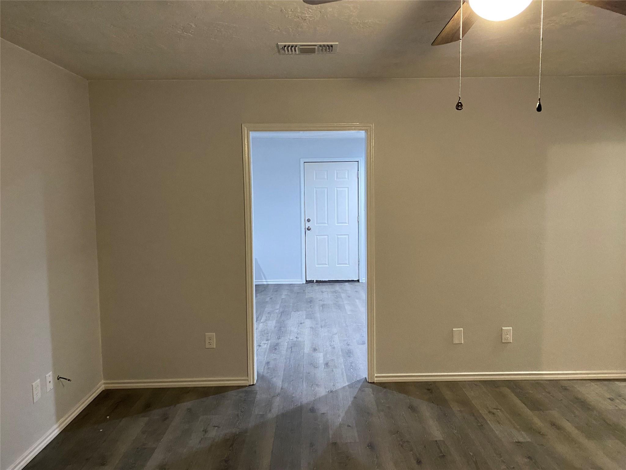 309 S Avenue C # A, Elgin, TX 78621