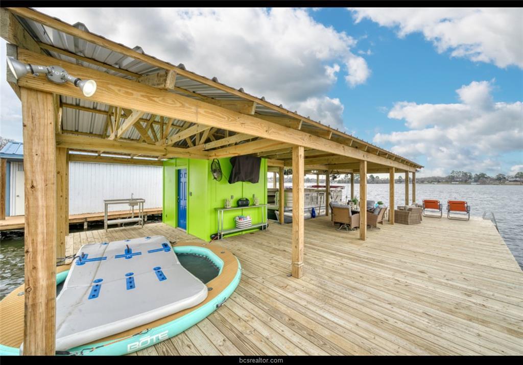 10967 Clyde Acord Rd, Franklin, TX 77856