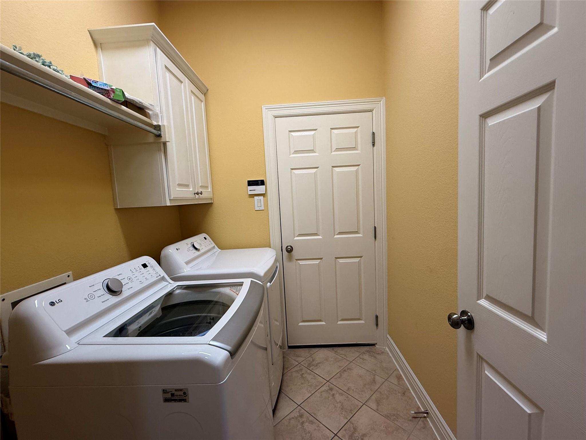 1219 Pine Forest Cir, Round Rock, TX 78665