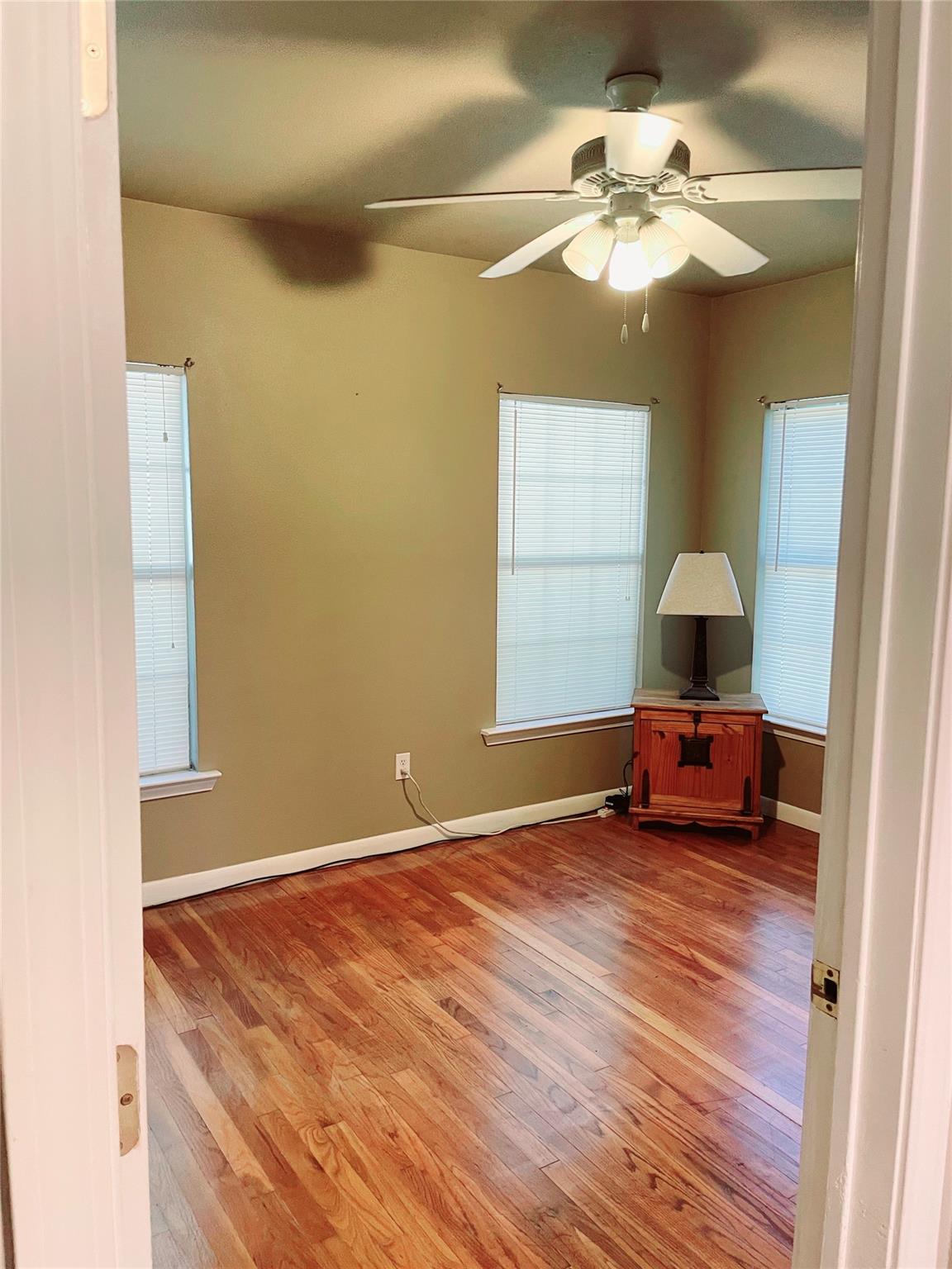 1131 Ebert Ave, Austin, TX 78721