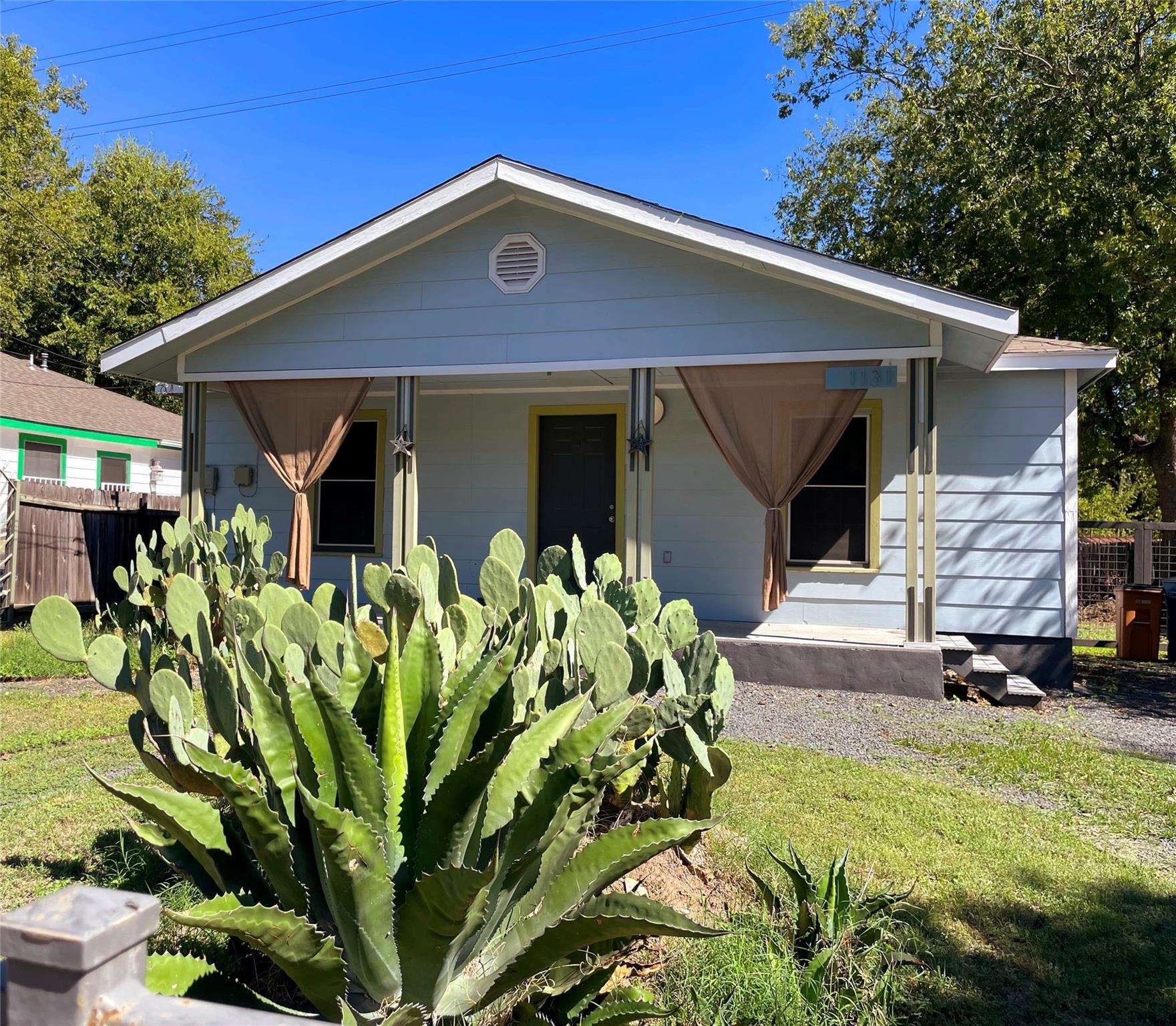 1131 Ebert Ave, Austin, TX 78721