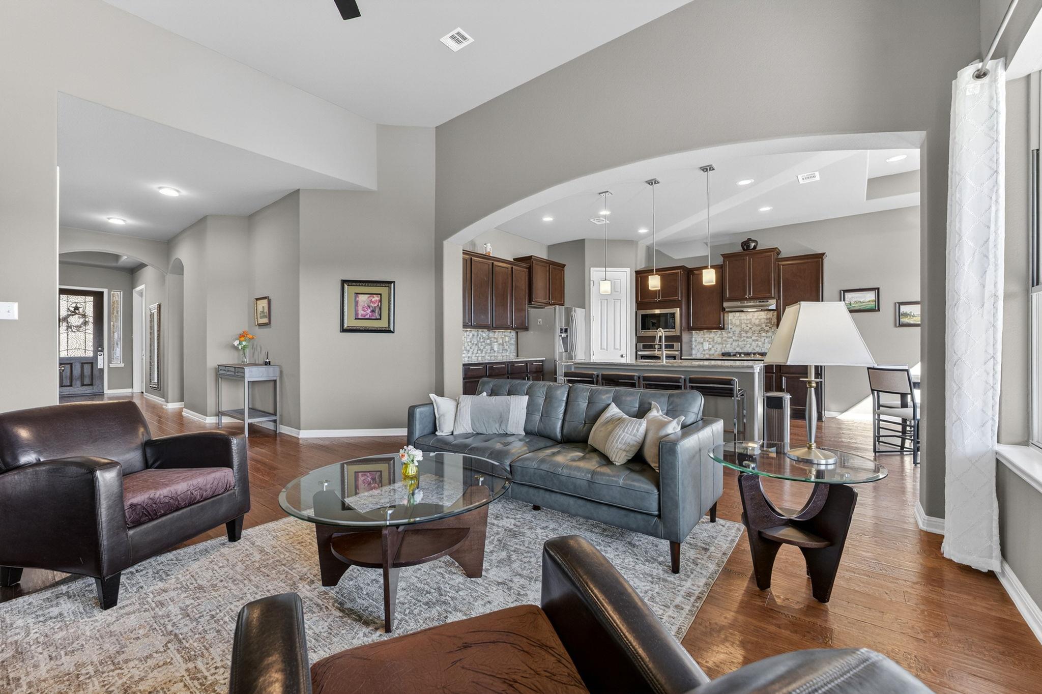 5133 Texas Bluebell Dr, Spicewood, TX 78669