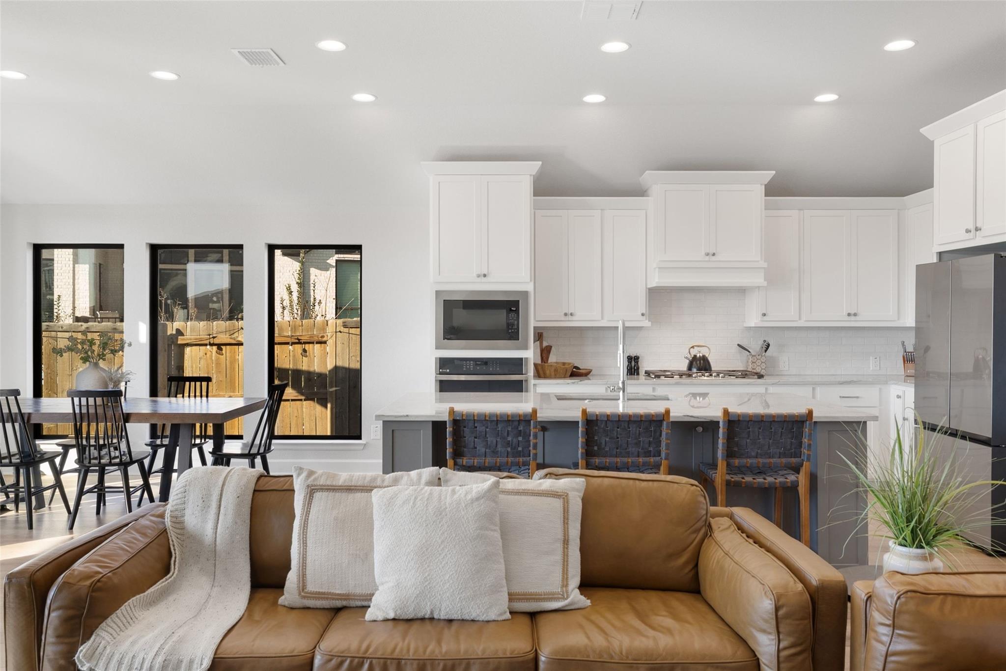 321 Allegheny Way, Kyle, TX 78640