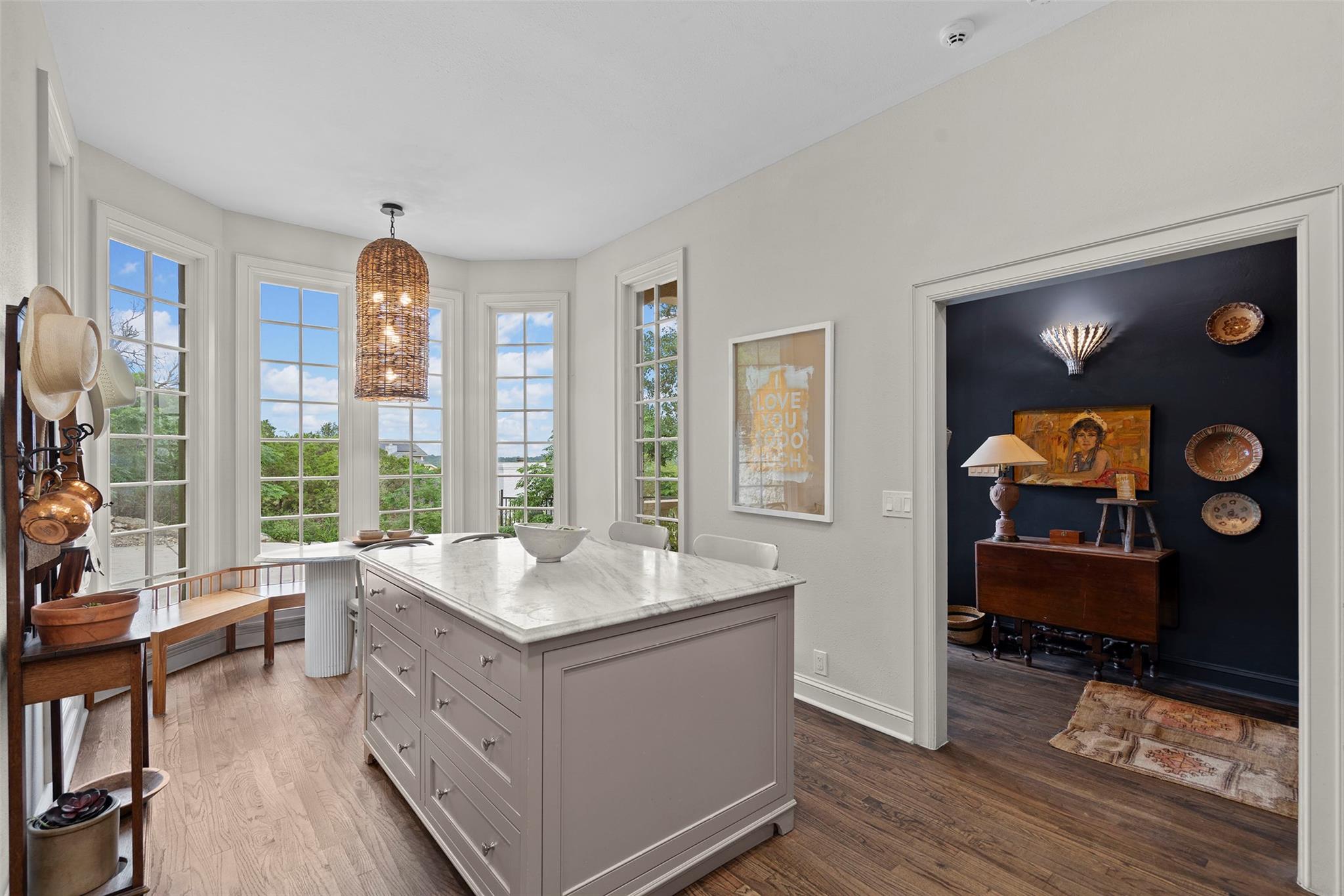 6203 Ledge Mountain Dr, Austin, TX 78731