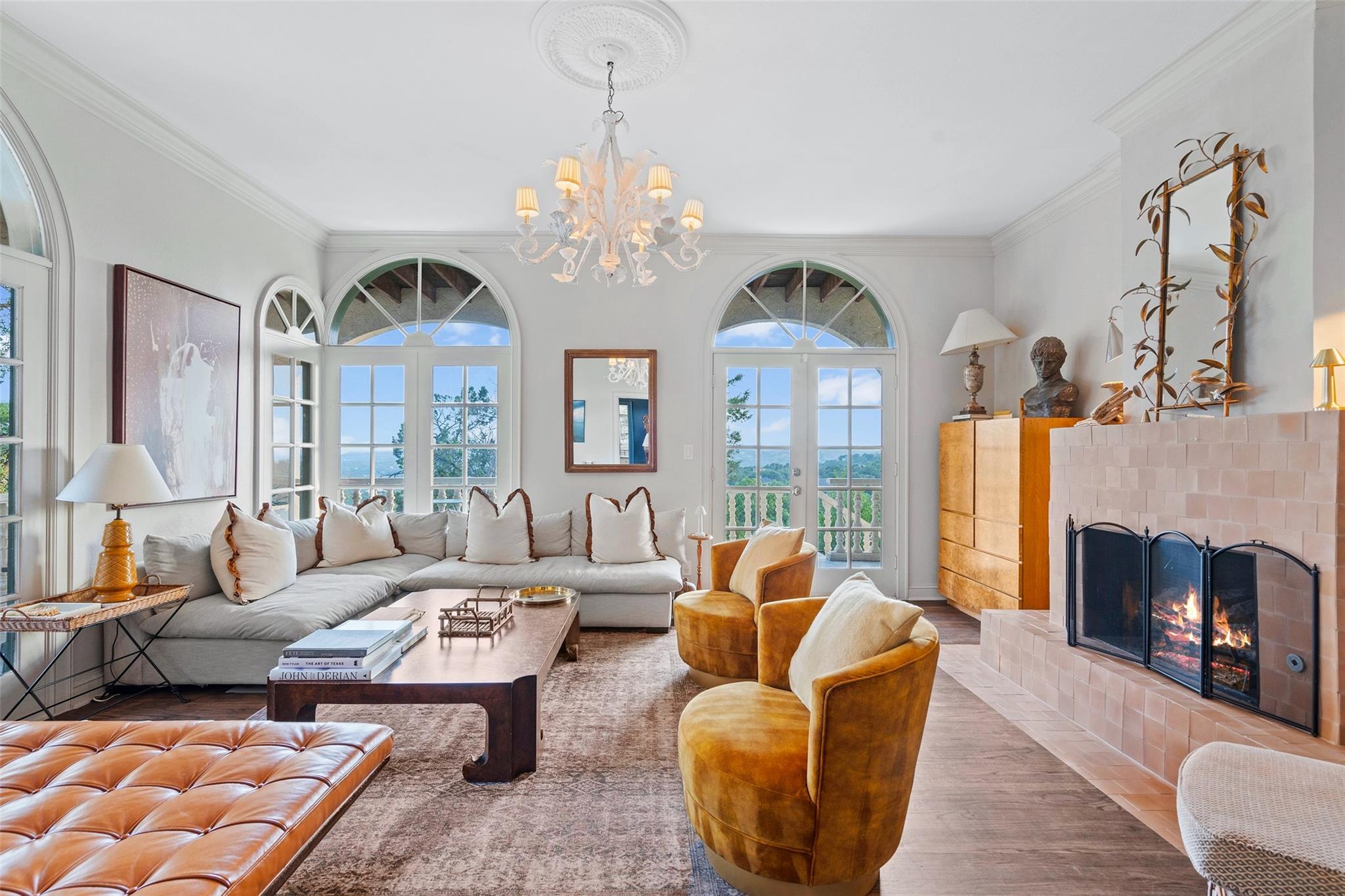 6203 Ledge Mountain Dr, Austin, TX 78731