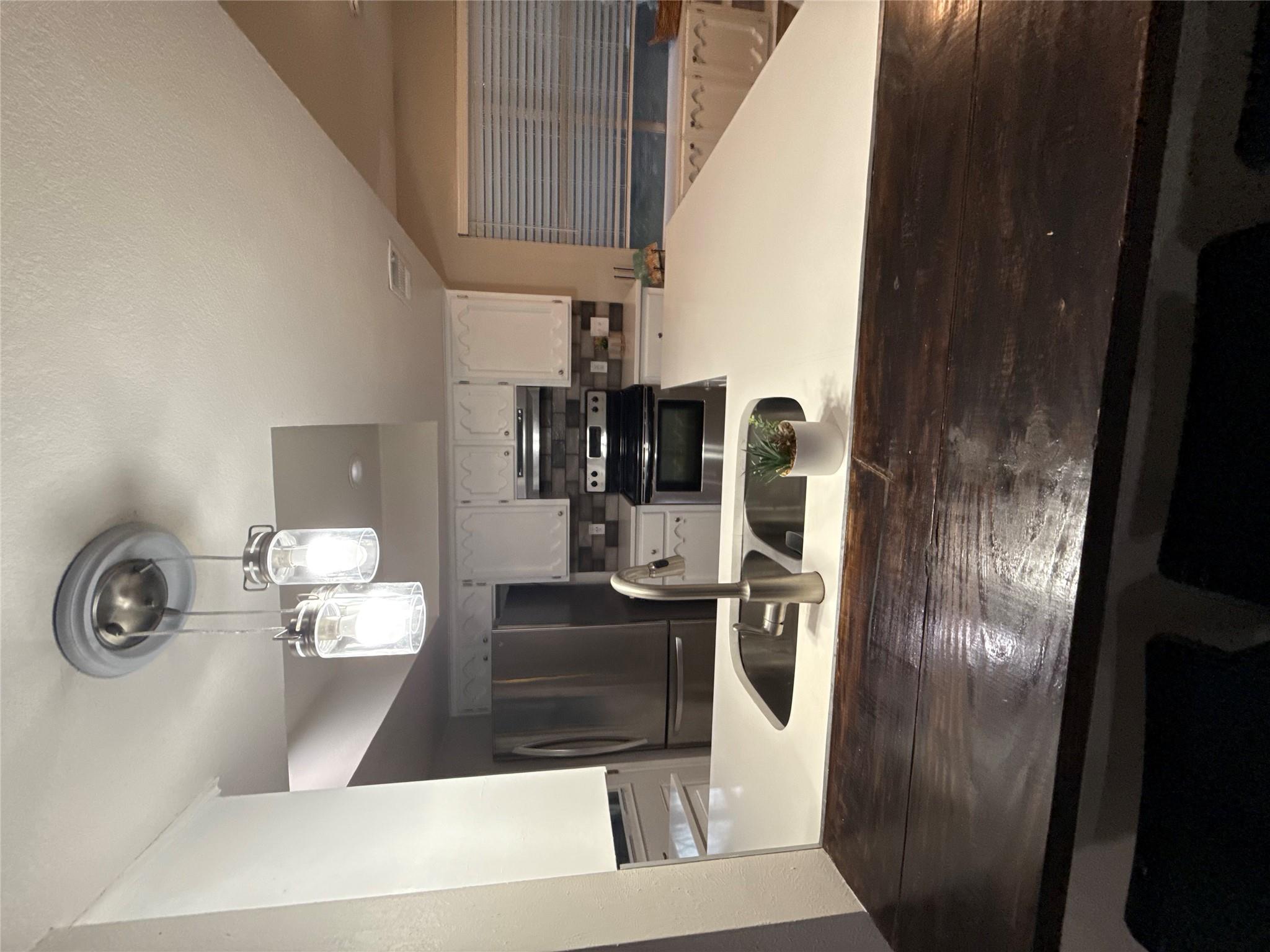 9511 Meadowheath Dr, Austin, TX 78729