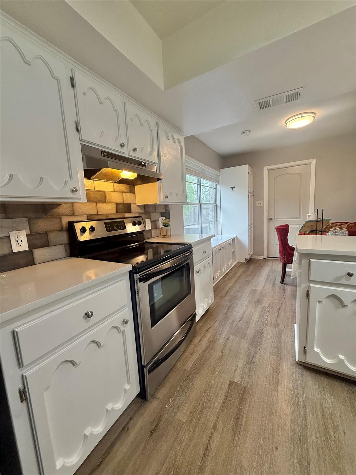 9511 Meadowheath Dr, Austin, TX 78729