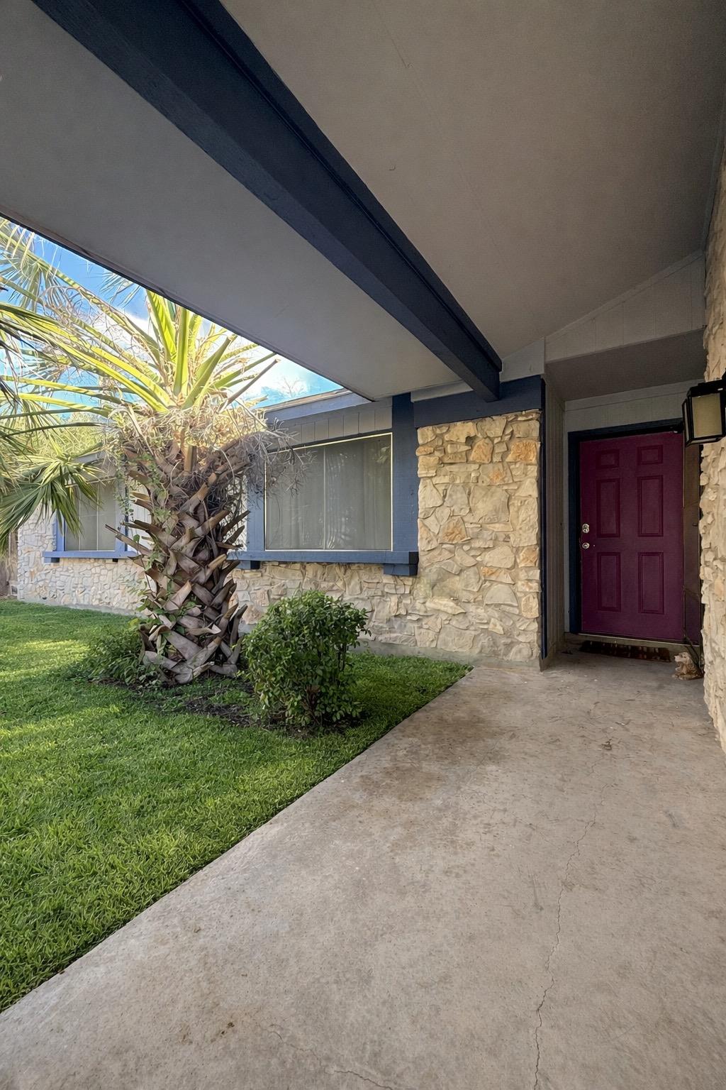 9511 Meadowheath Dr, Austin, TX 78729