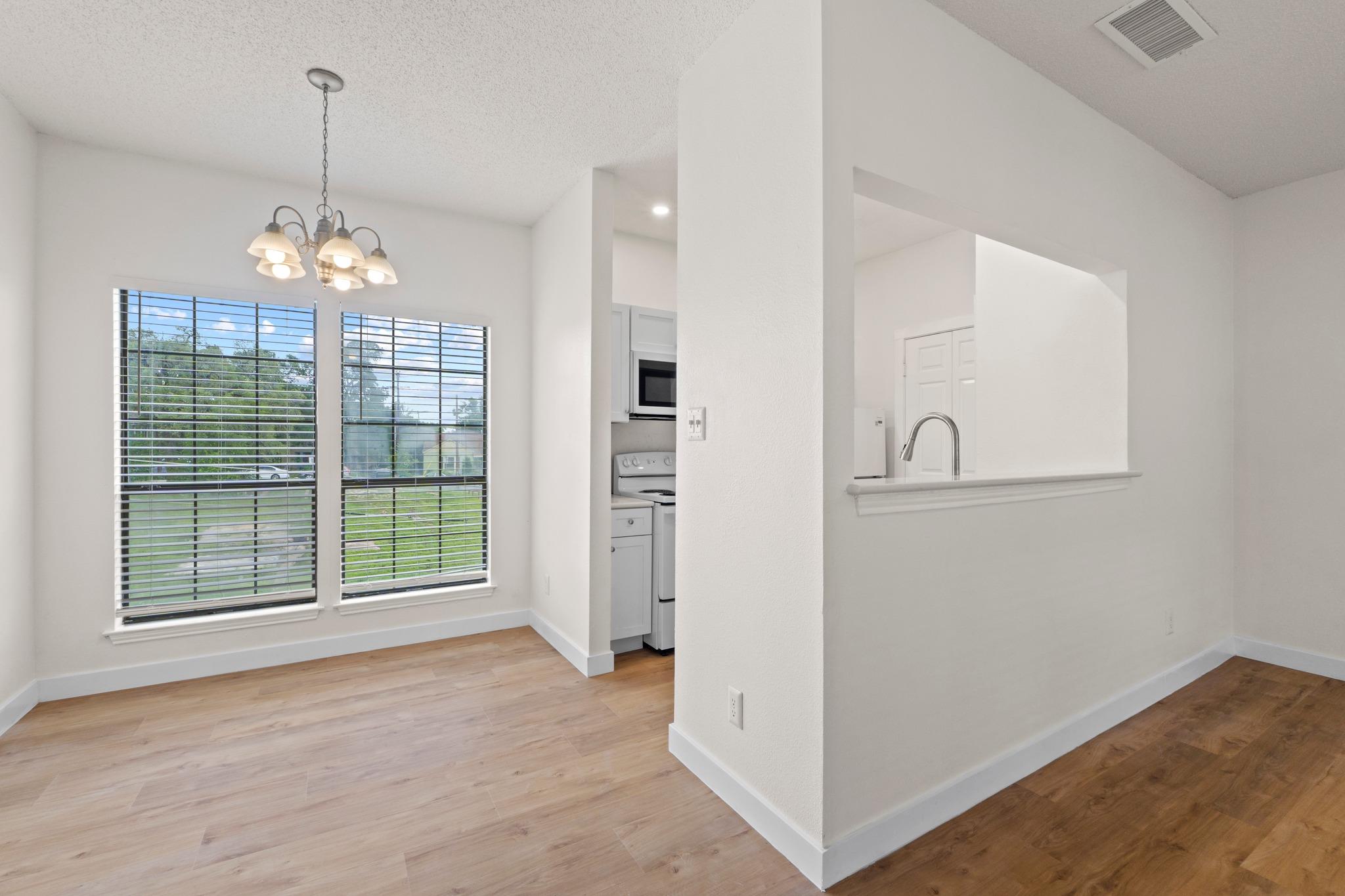 3001 Cedar St # A-214, Austin, TX 78705