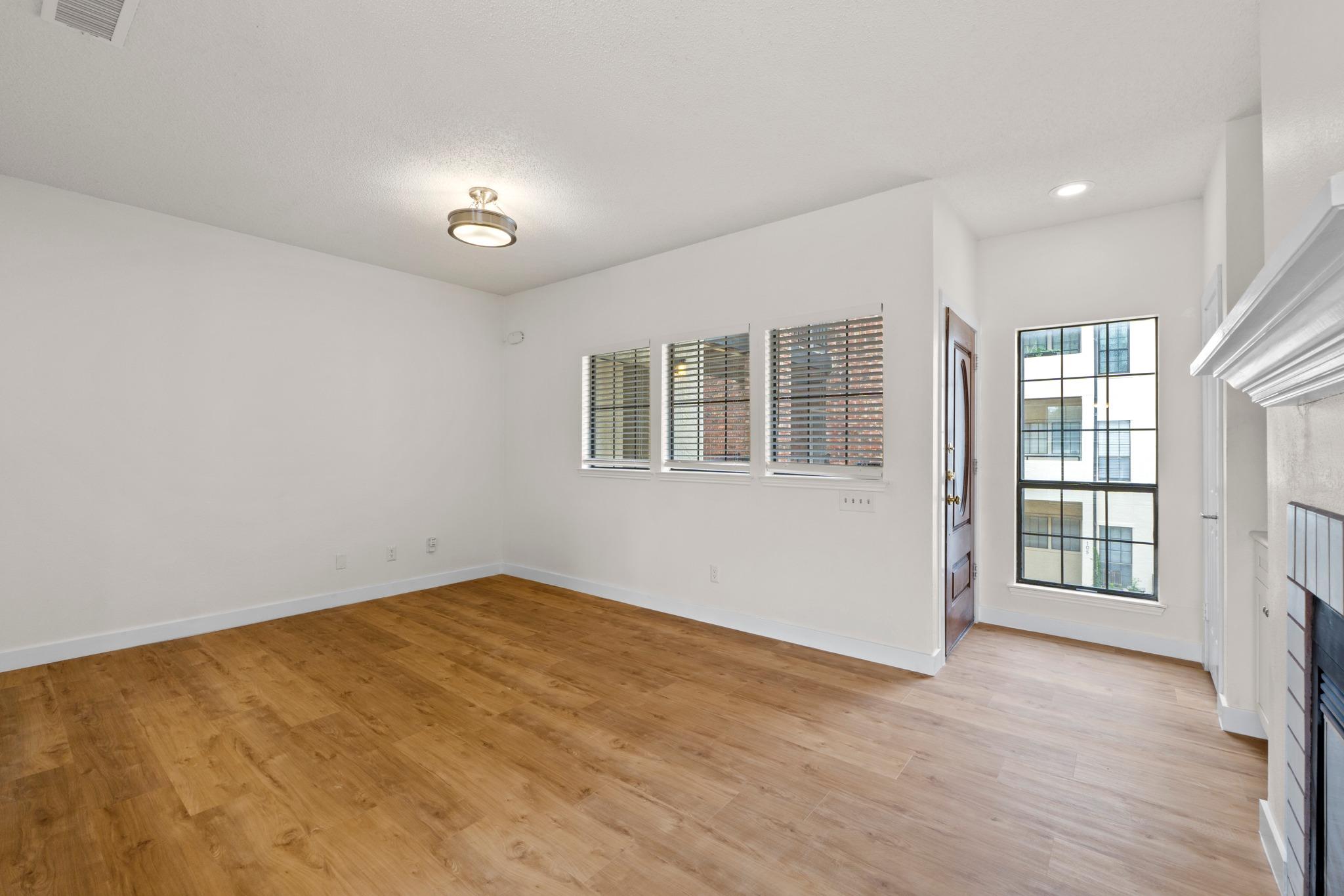 3001 Cedar St # A-214, Austin, TX 78705