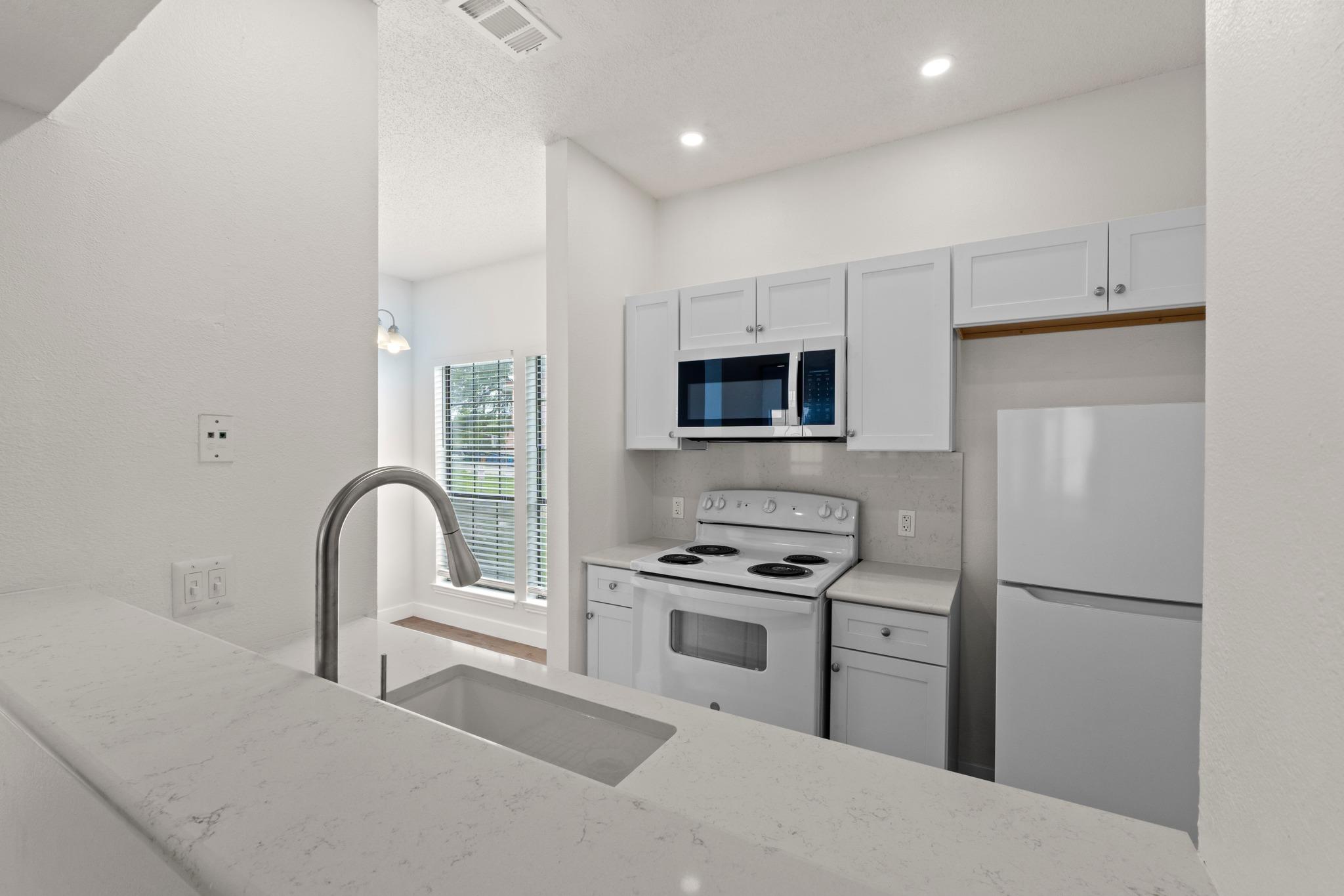 3001 Cedar St # A-214, Austin, TX 78705