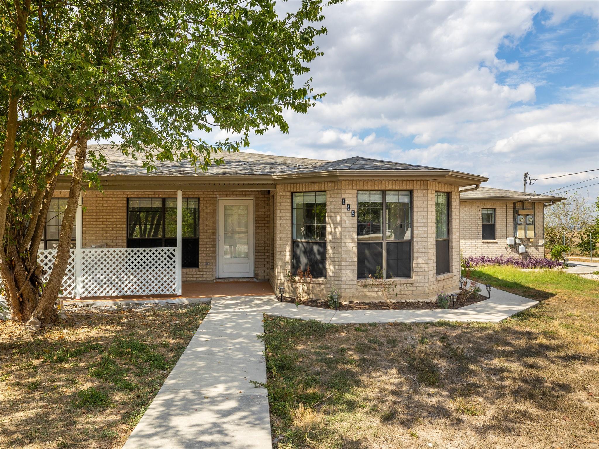 148 Discovery Ln, San Marcos, TX 78666