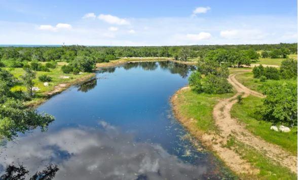 145 Red Hawk Dr, Marble Falls, TX 78663