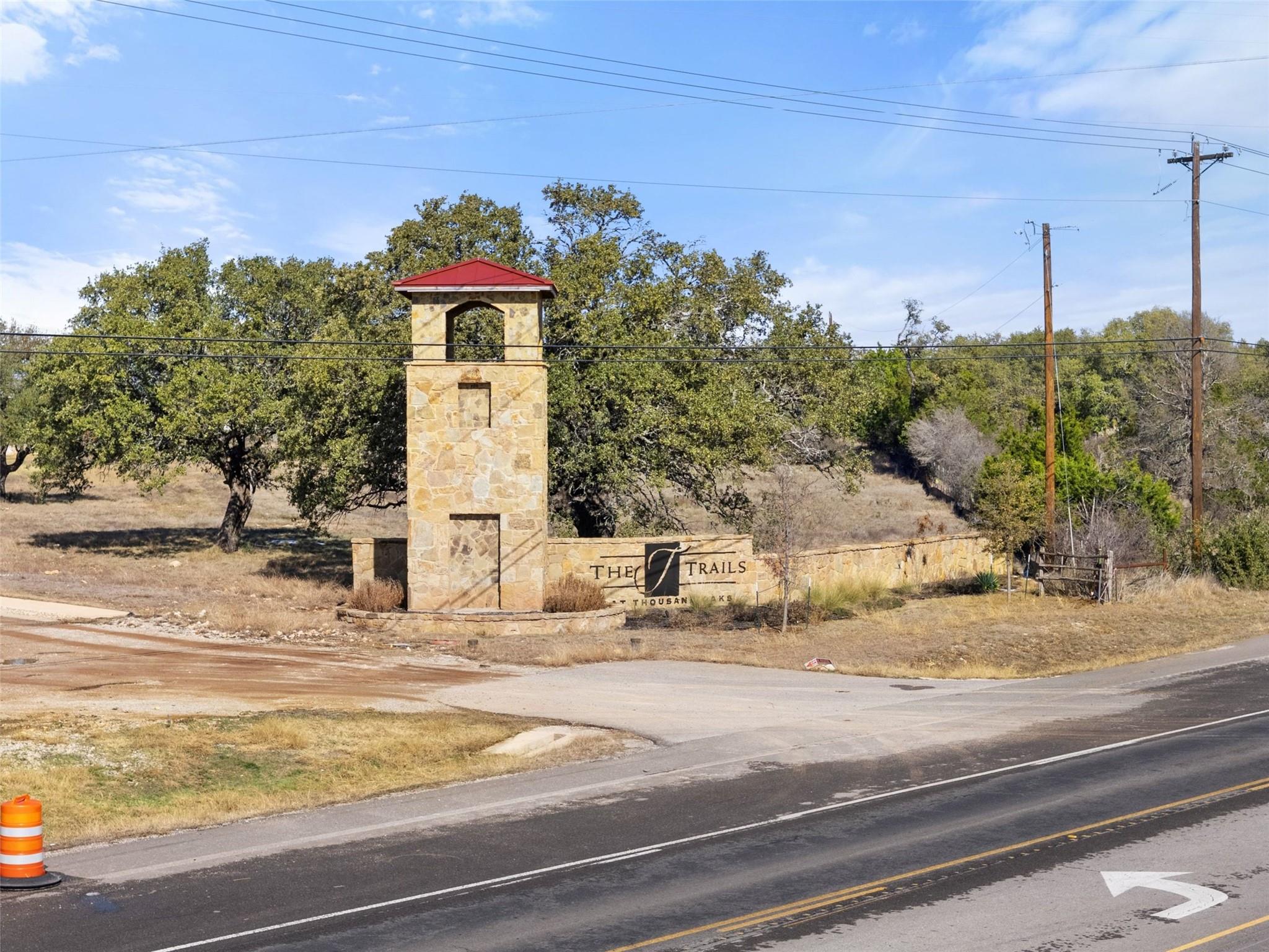 145 Red Hawk Dr, Marble Falls, TX 78663