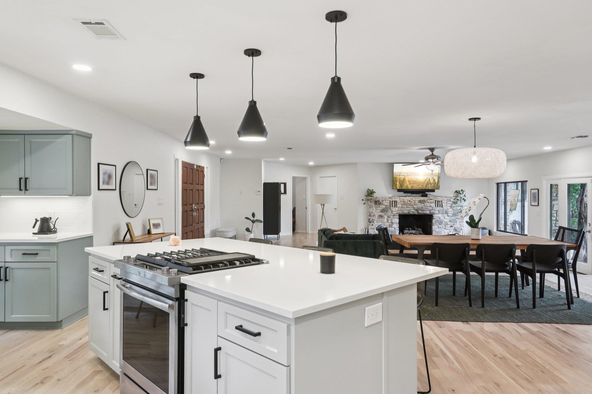 3902 Knollwood Dr # A, Austin, TX 78731