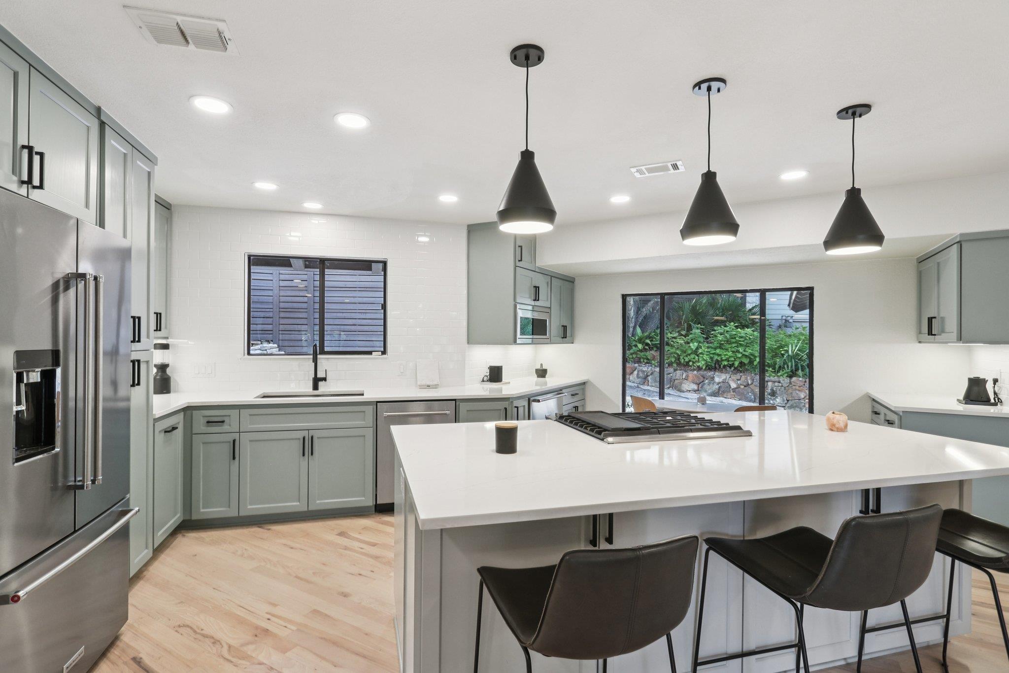 3902 Knollwood Dr # A, Austin, TX 78731