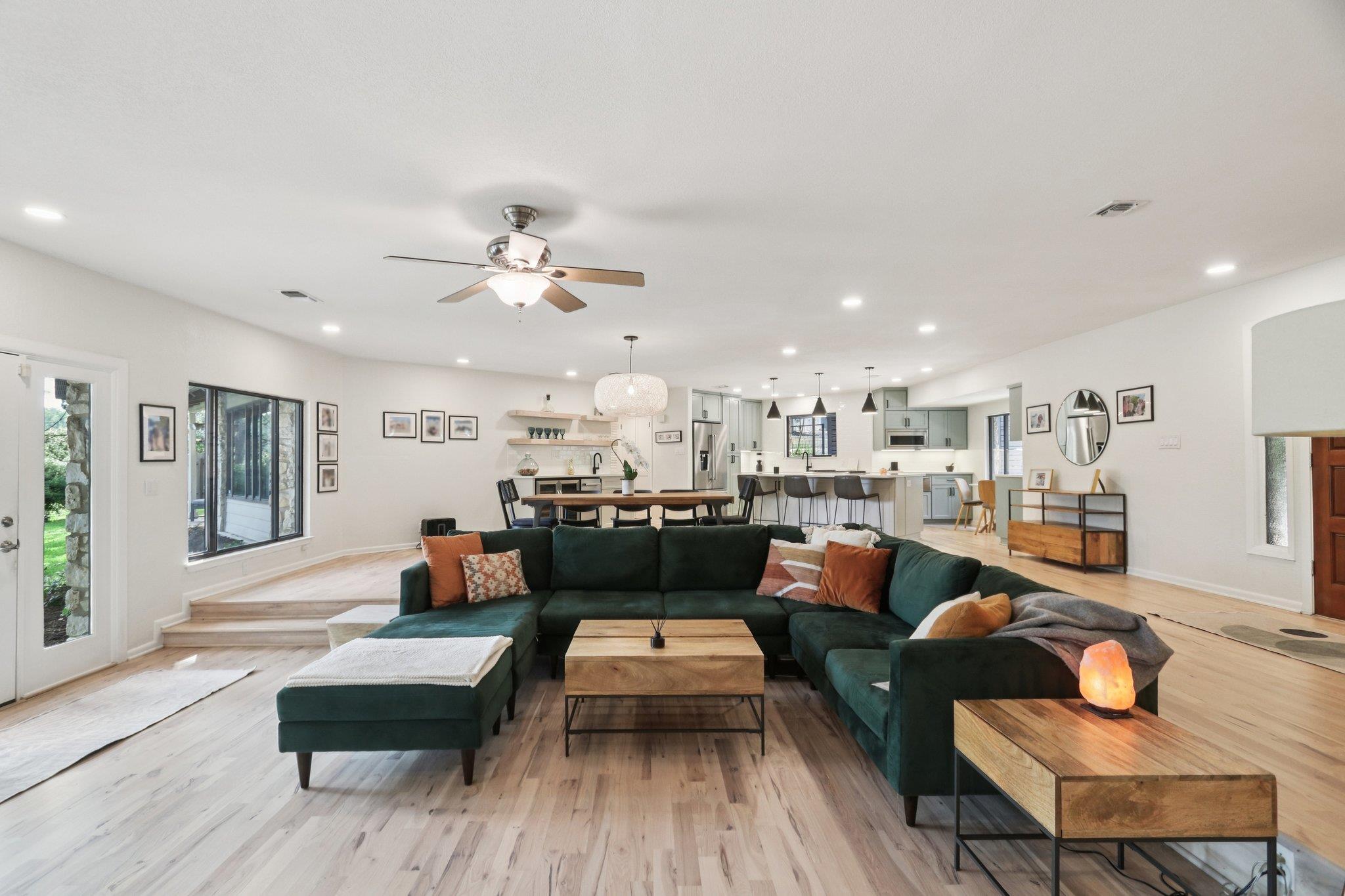 3902 Knollwood Dr # A, Austin, TX 78731