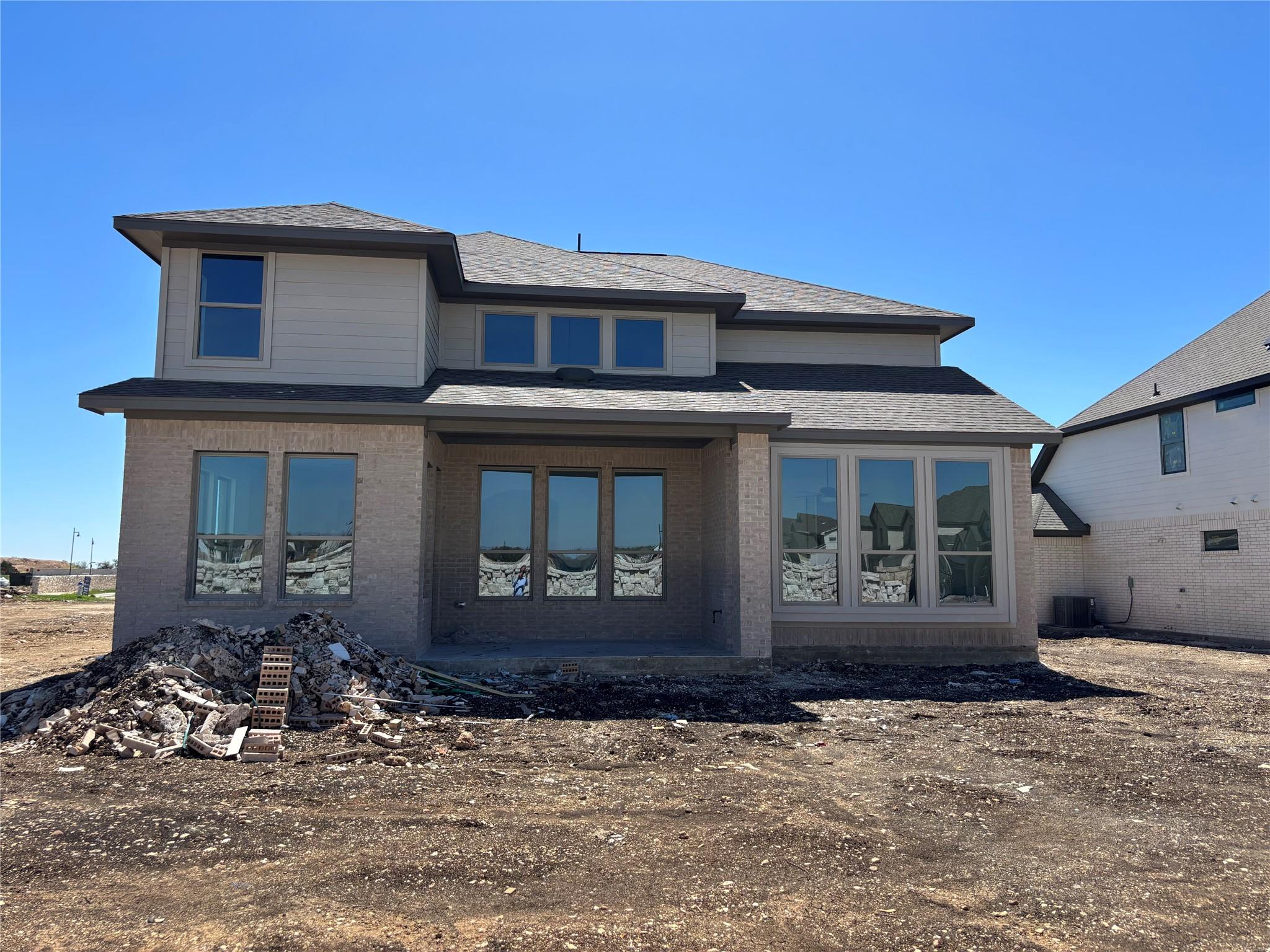 237 Pacific Grove Cir, Liberty Hill, TX 78642