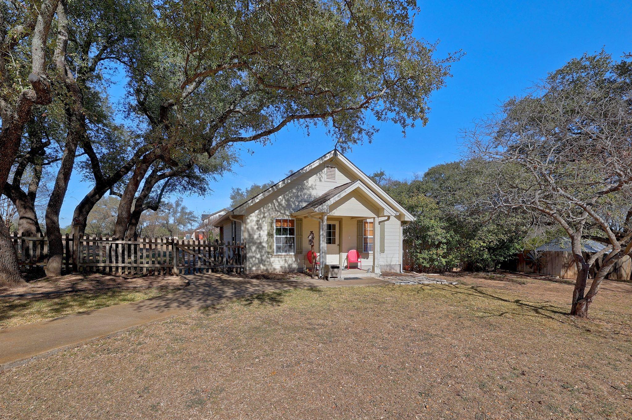 200 High River Ranch Dr, Liberty Hill, TX 78642