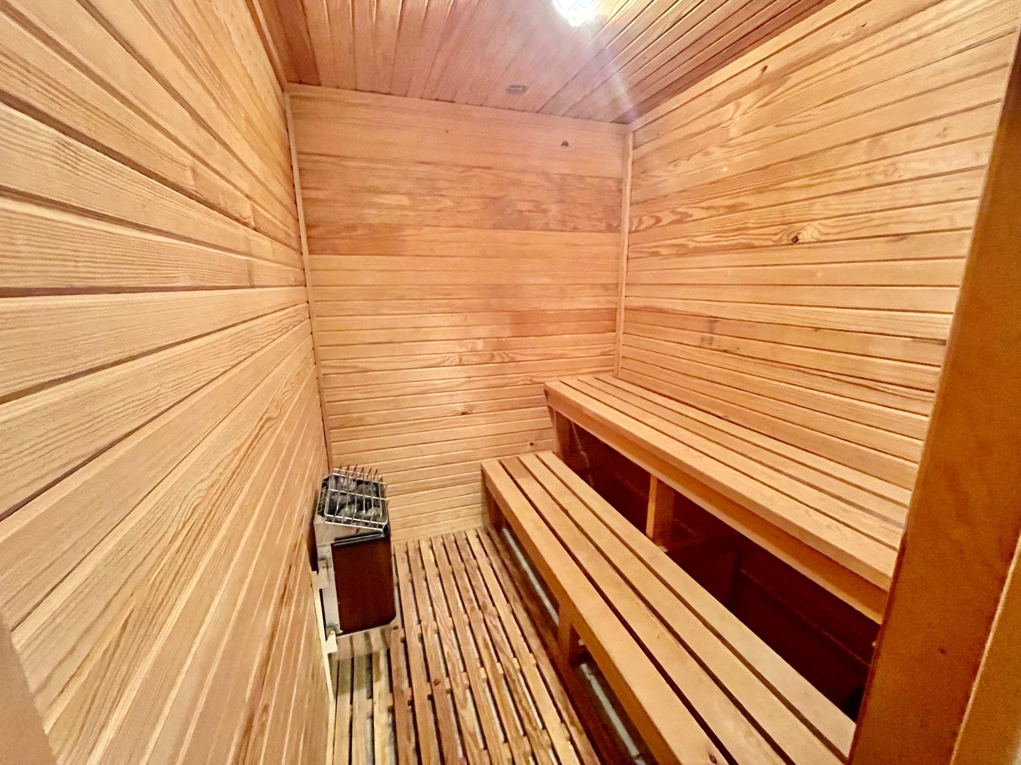 6208 Lost Horizon Dr, Austin, TX 78759