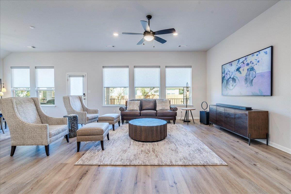 200 Christi Ct, Kyle, TX 78640