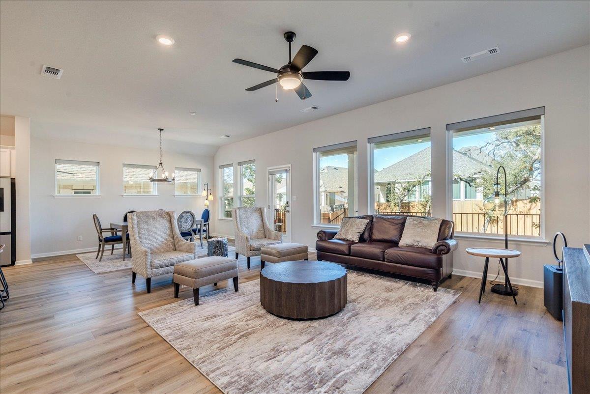 200 Christi Ct, Kyle, TX 78640