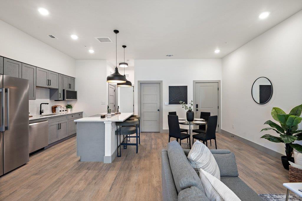 2450 Wickersham Ln # 2012, Austin, TX 78741