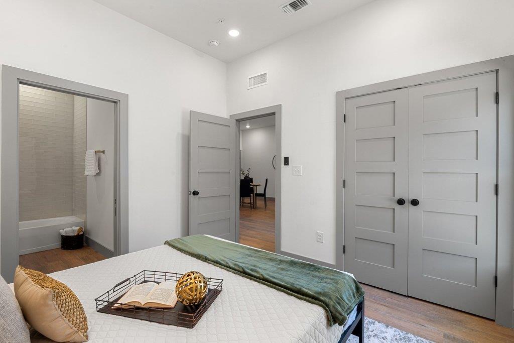 2450 Wickersham Ln # 2012, Austin, TX 78741