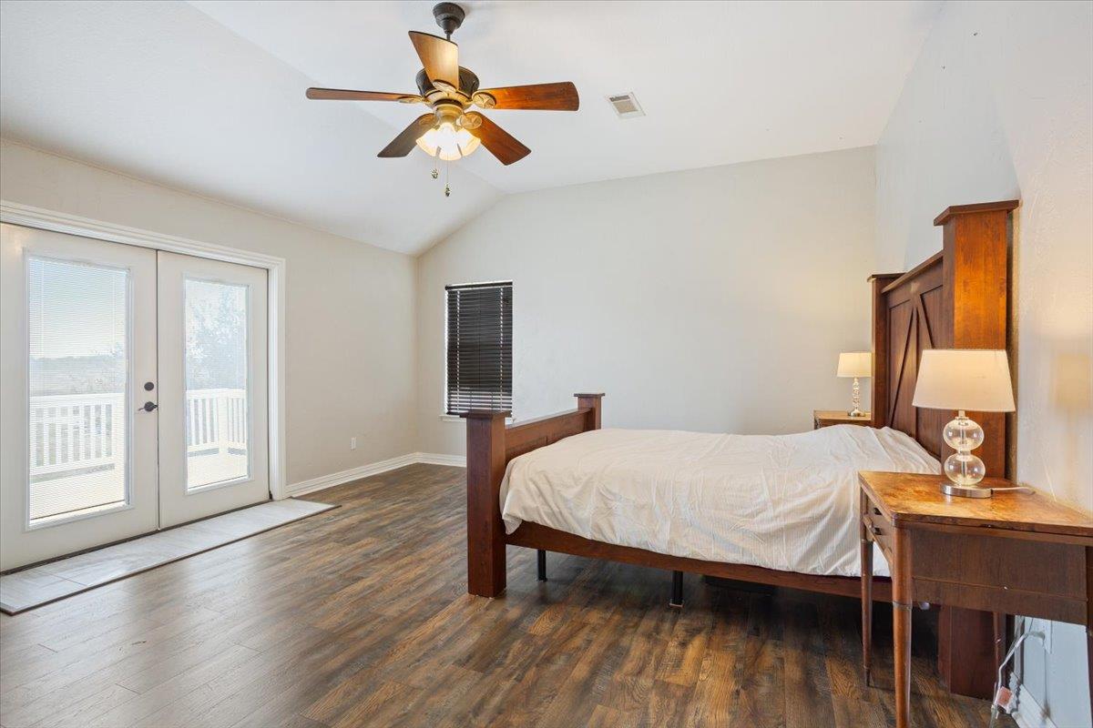 8600 Five Wells Rd, Rogers, TX 76569