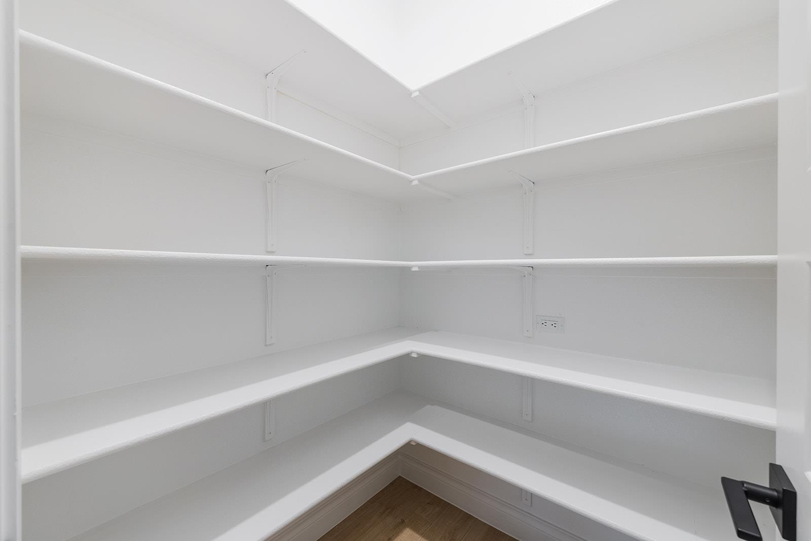 109 Strawberry Ln, Georgetown, TX 78628