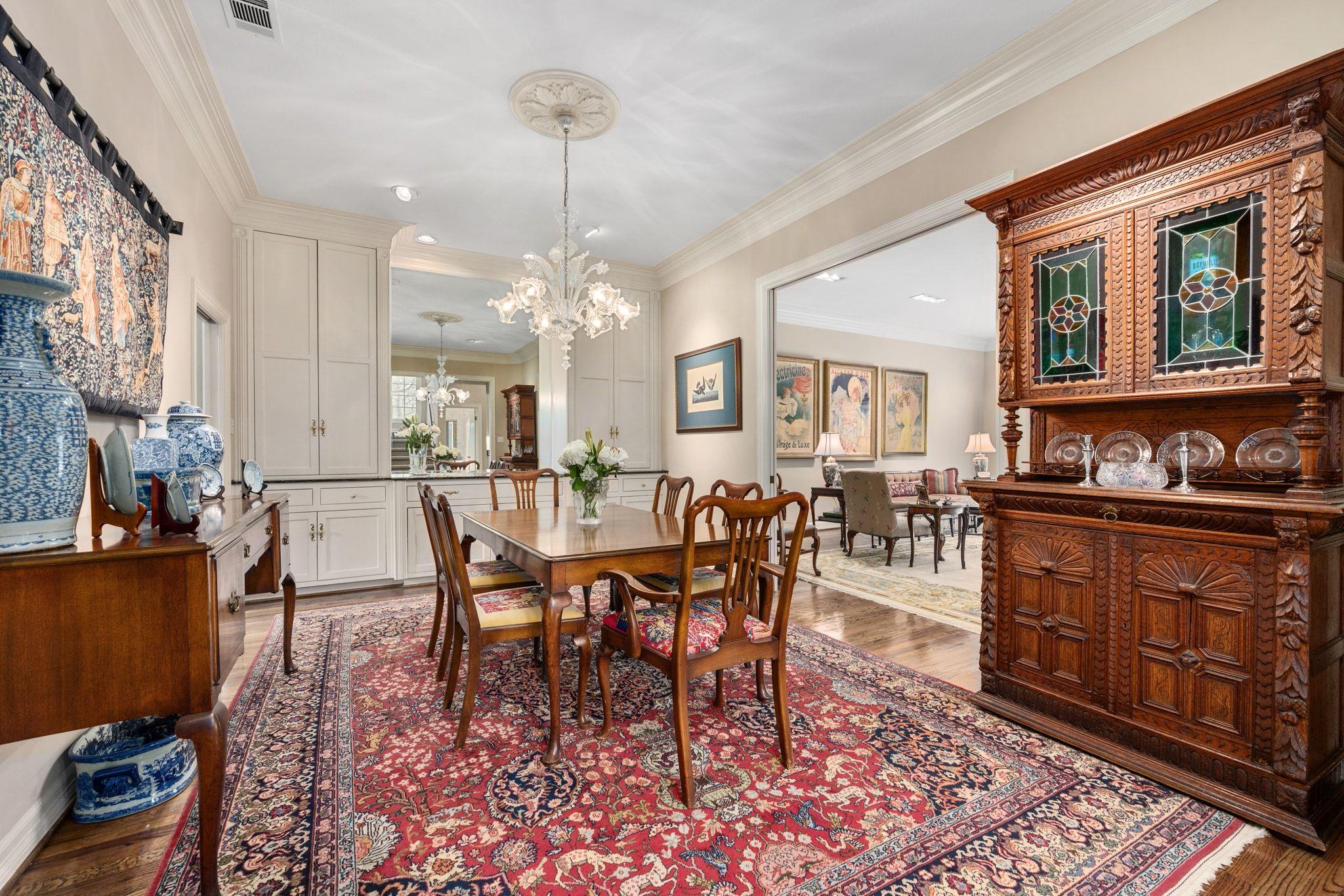 2716 Hillview Green Ln, Austin, TX 78703