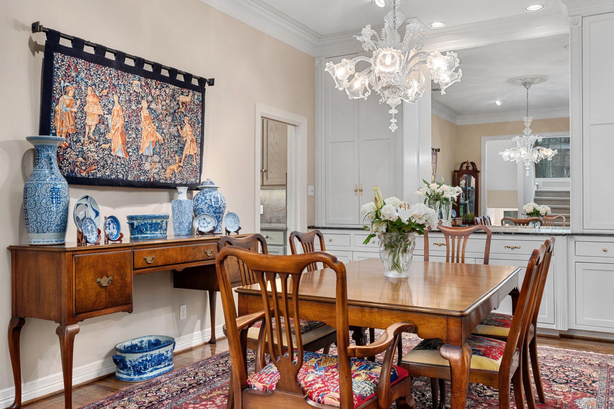 2716 Hillview Green Ln, Austin, TX 78703