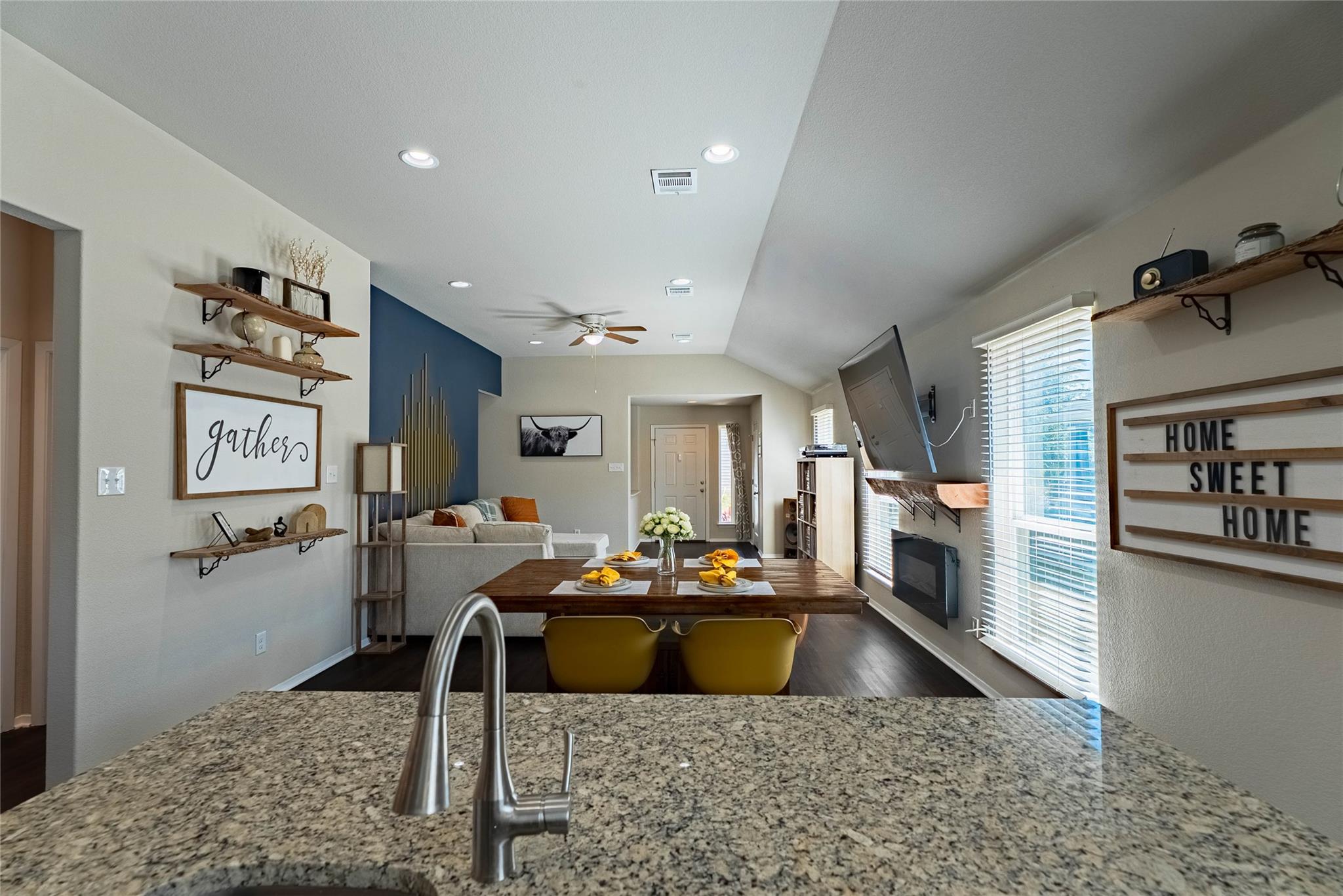 7968 Castelardo Pl # 38, Round Rock, TX 78665