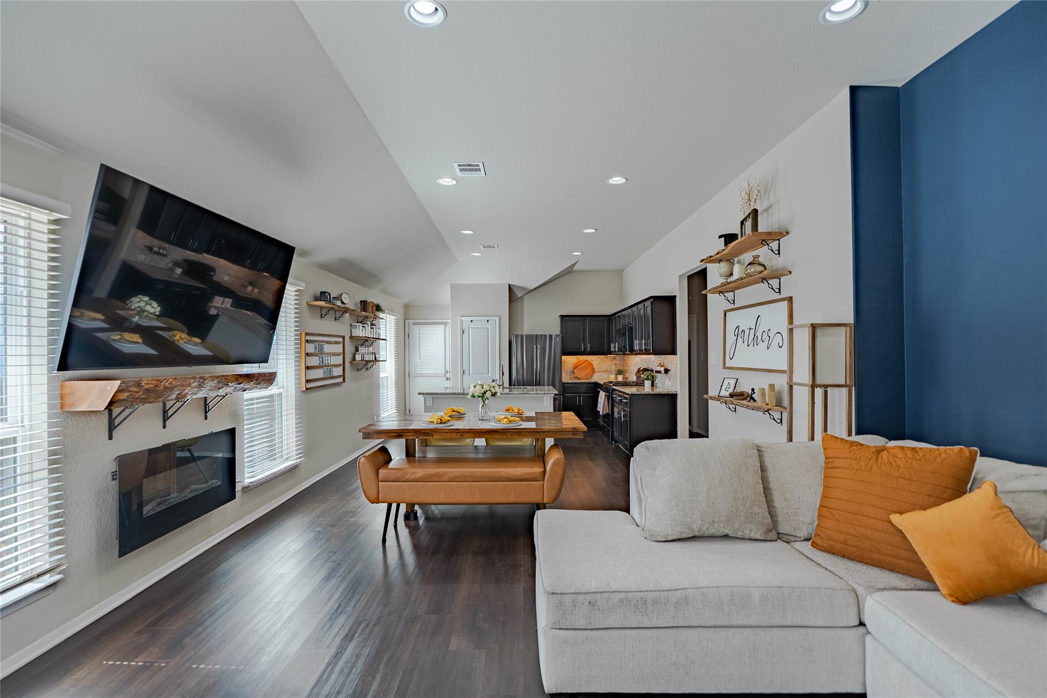 7968 Castelardo Pl # 38, Round Rock, TX 78665